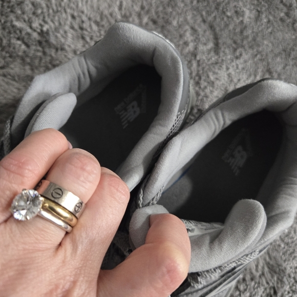 New Balance 9060 Shadow Grey Size 6 Men Womens 7.5 Worn Once Like New. No Box - Picture 11 of 11